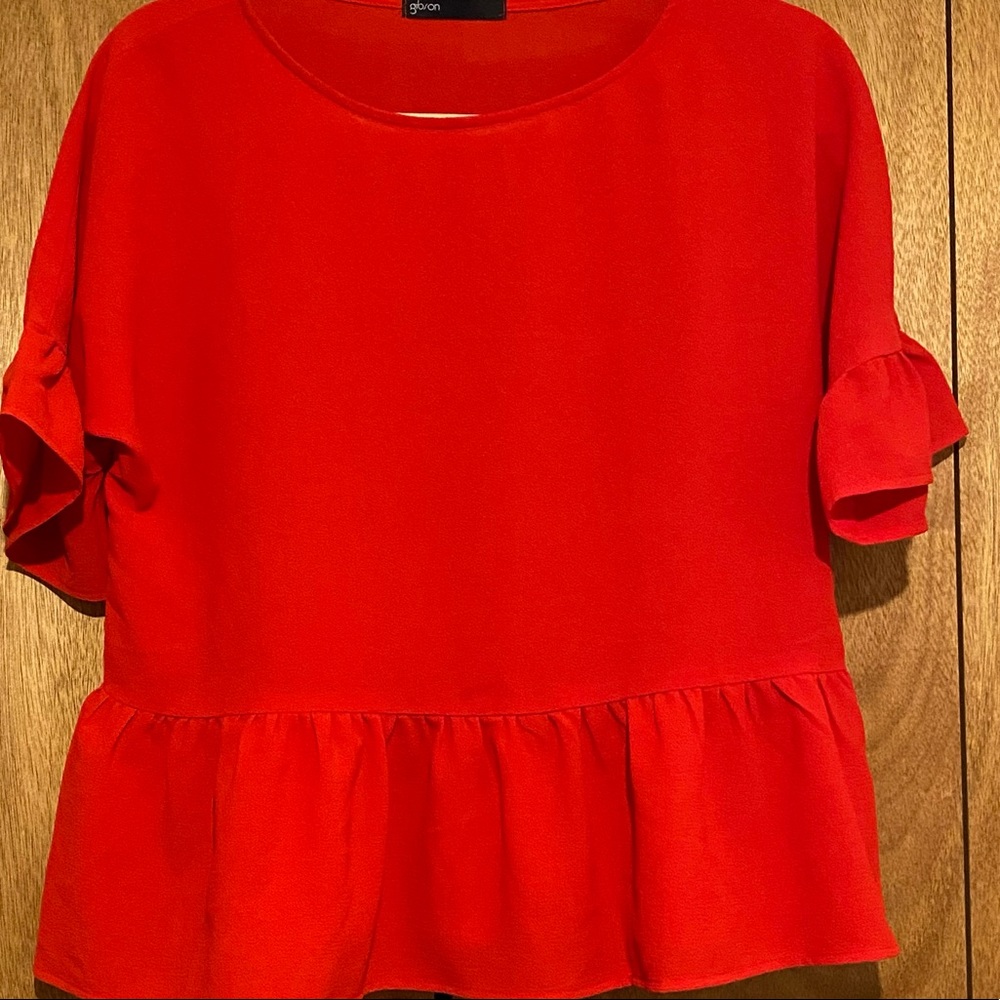 Gibson Peplum Top w/ Ruffle Sleeve